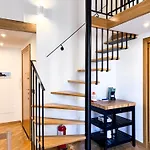 Apricot House Apartment