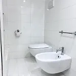 Apricot House Apartment