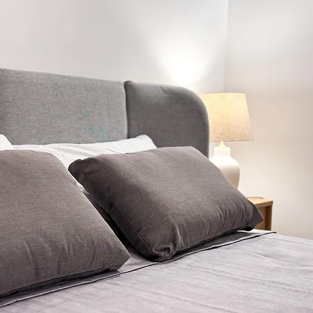 Apricot House 巴里